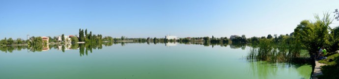  Lacul Tei - Panorama.JPG