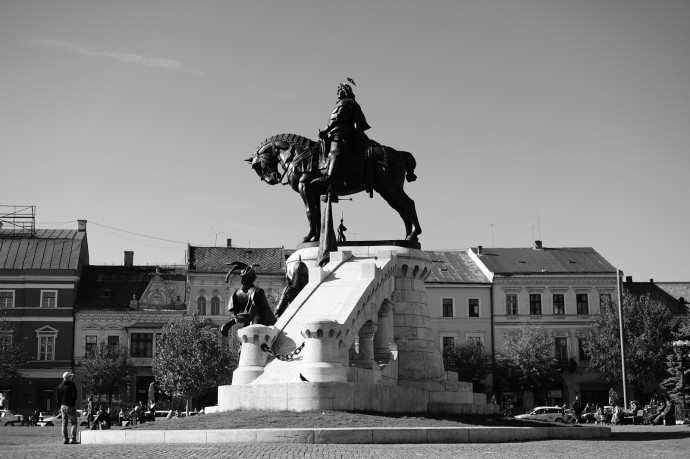  statuia lui Matei Corvin concurs.jpg