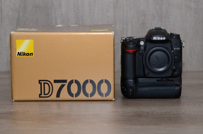  Nikon D7000 - obiectiv Nikkor 70-300 , obiectiv Tamron 17-50