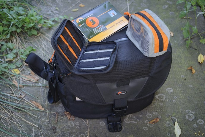  Geanta Foto Lowepro Stealth Reporter D300 AW