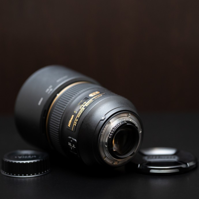  Nikon 85mm f/1.4G + filtru protectie