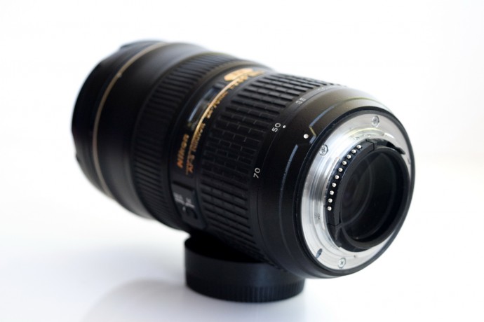  Nikon 24-70mm f/2.8 G ED AF-S