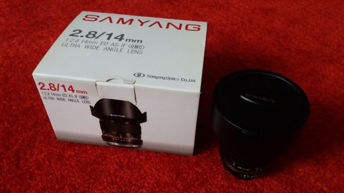  Samyang 14mm f2.8 (cel cu inel rosu)