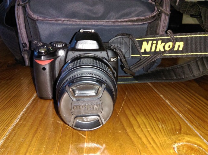  Nikon D40 + Nikon 18-55mm + Accesorii