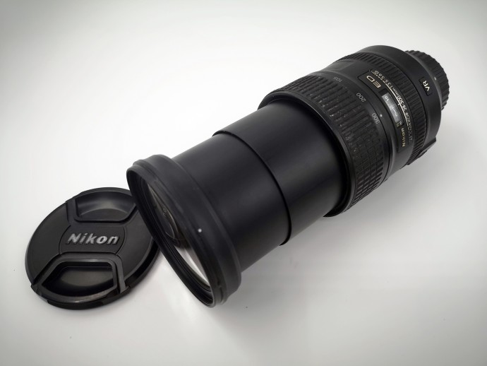  Nikon AF-S 28-300 VR