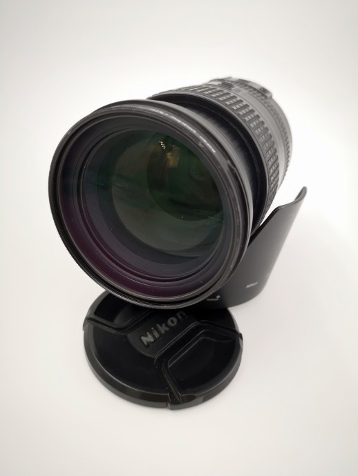  Nikon AF-S 28-300 VR